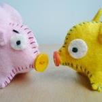 Miniature felt animals - Angry Pig ..