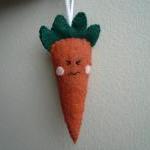 Felt food - Frustrated Carrot - Chr..