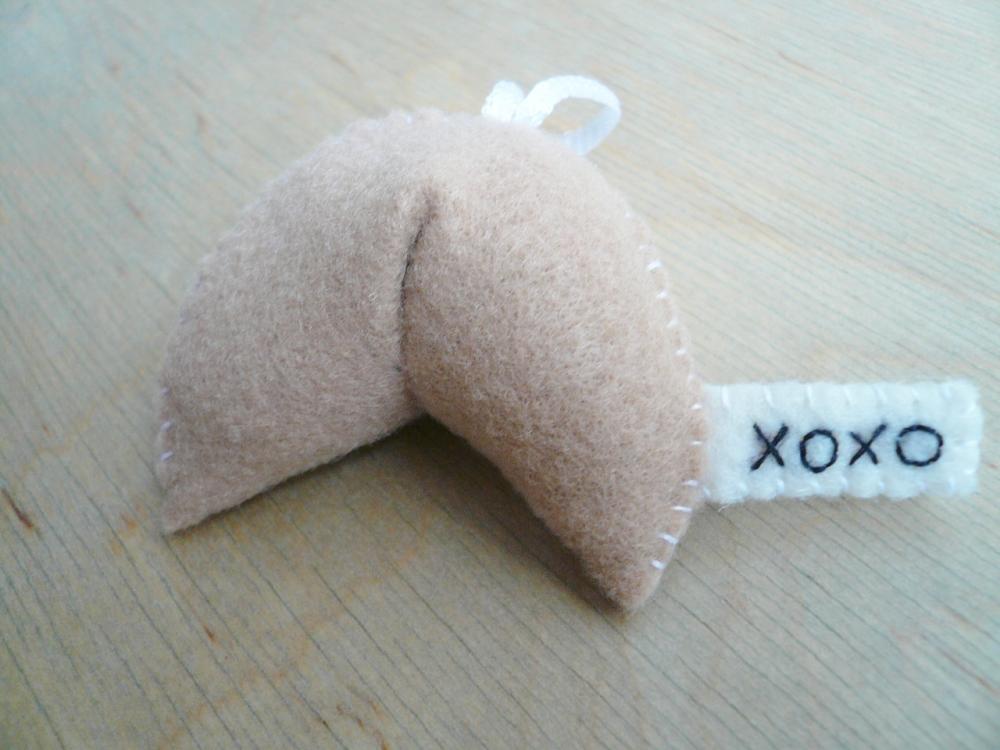 Xoxo Fortune Cookie Ornament
